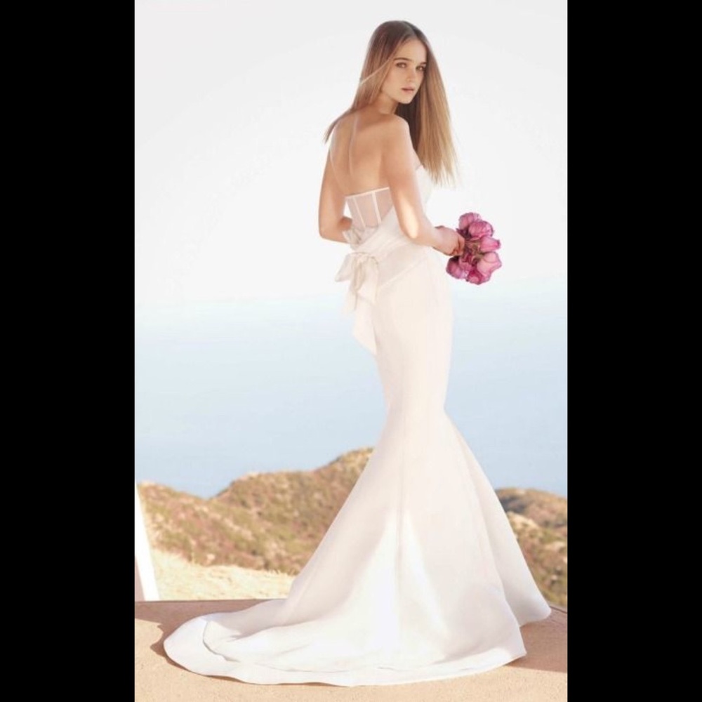 NEW Vera Wang mermaid wedding gown